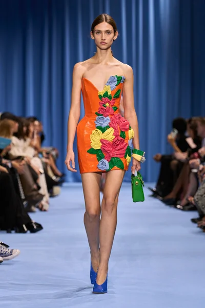 Look 34
